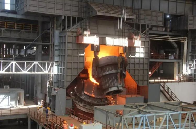 Understanding the Role of Alkaline Compounds in Refractory Design